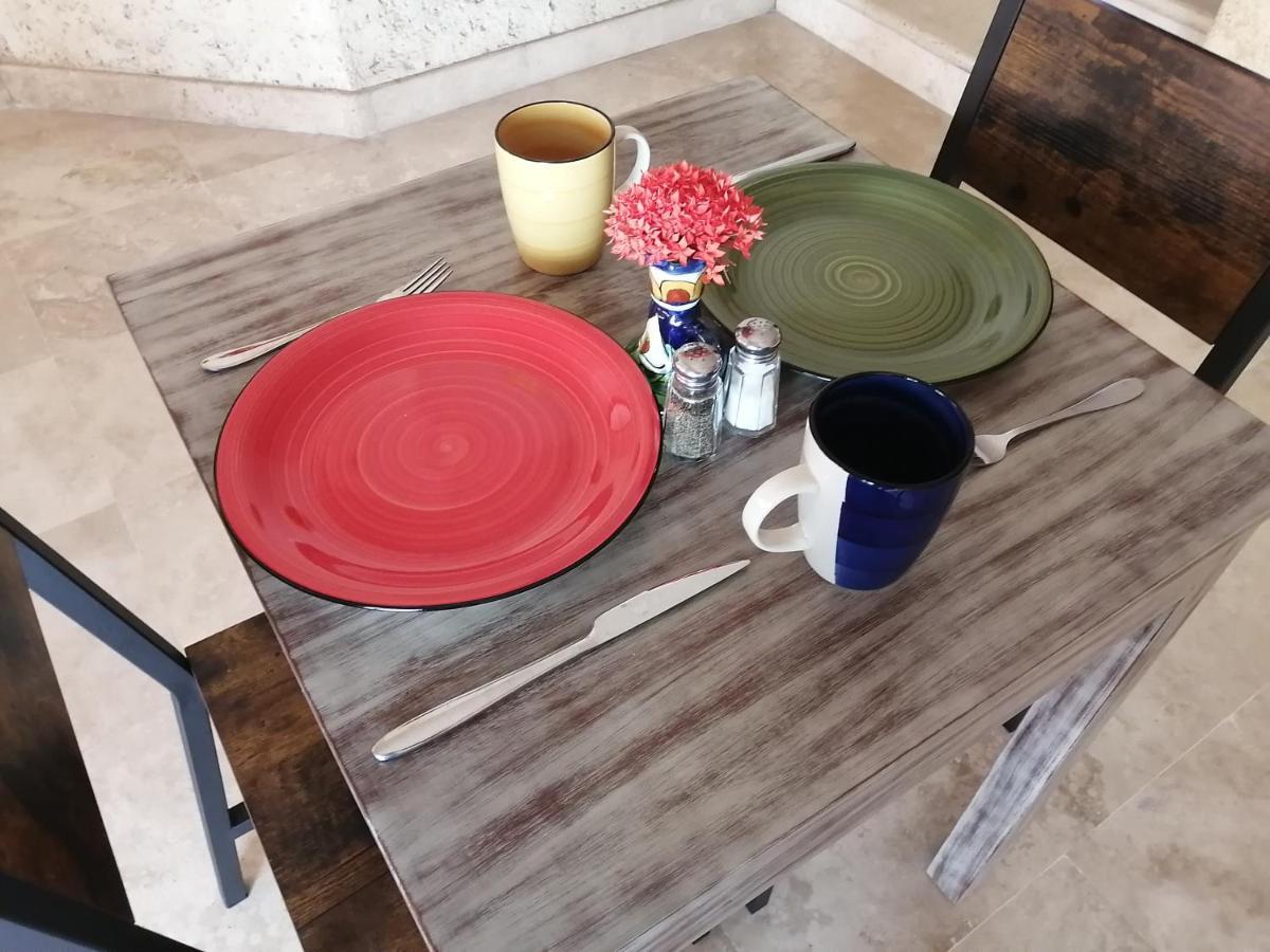 マサトラン Casa Dahlia 2 Bed & Breakfast エクステリア 写真