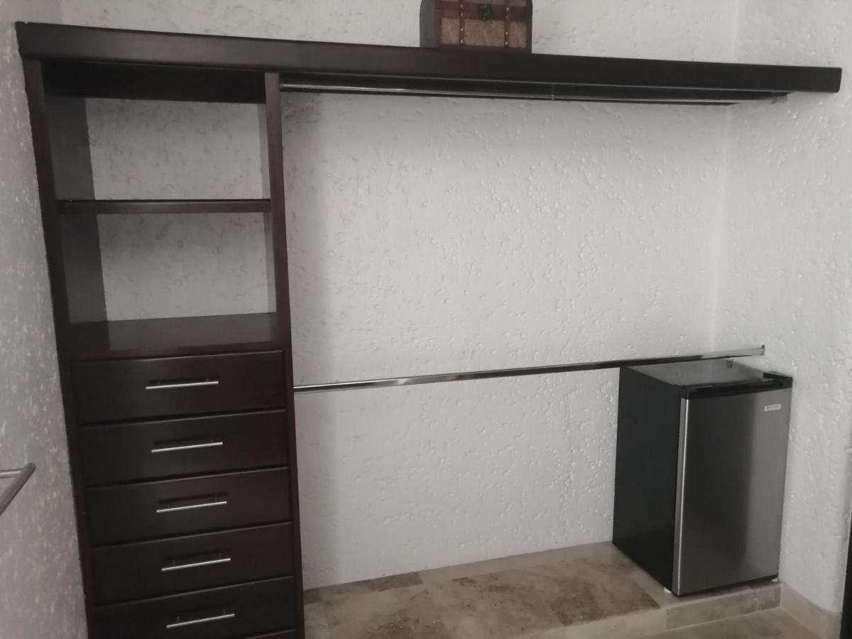 マサトラン Casa Dahlia 2 Bed & Breakfast エクステリア 写真