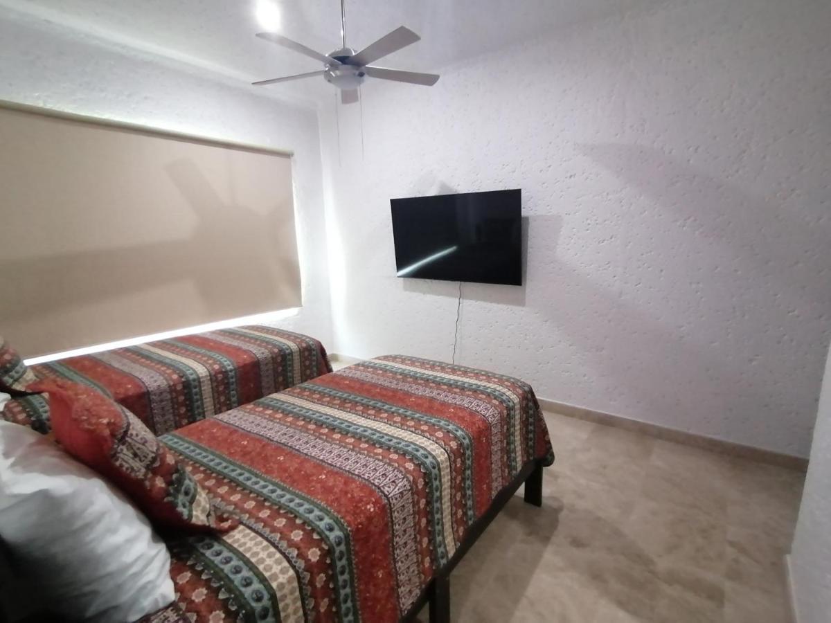 マサトラン Casa Dahlia 2 Bed & Breakfast エクステリア 写真